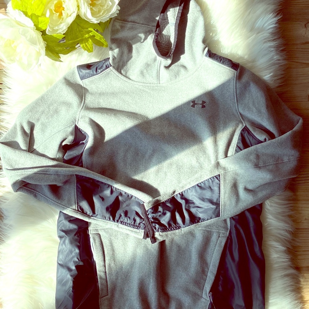 Men’s under armour black and grey hoodie